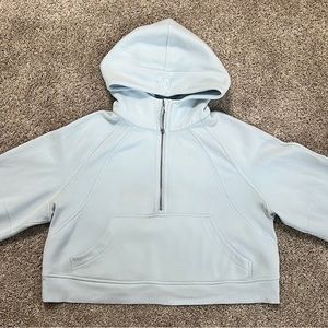 M/L Lululemon Half-zip Scuba in Powder Blue